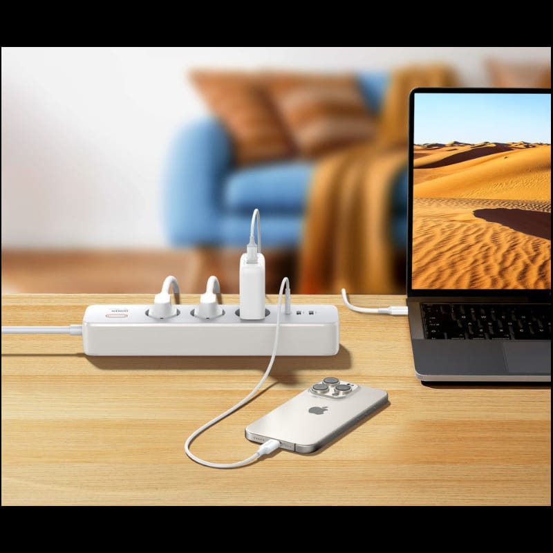 UGREEN 30W 3 AC Power Strip with Master Switch (2A1C) DE | 25357 - متجر نصر